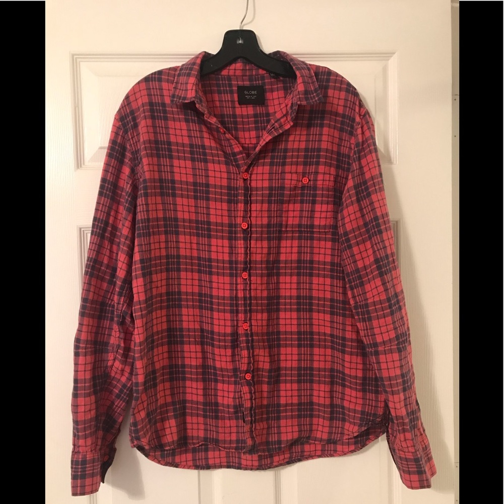 Men’s Buttondown by Globe - L